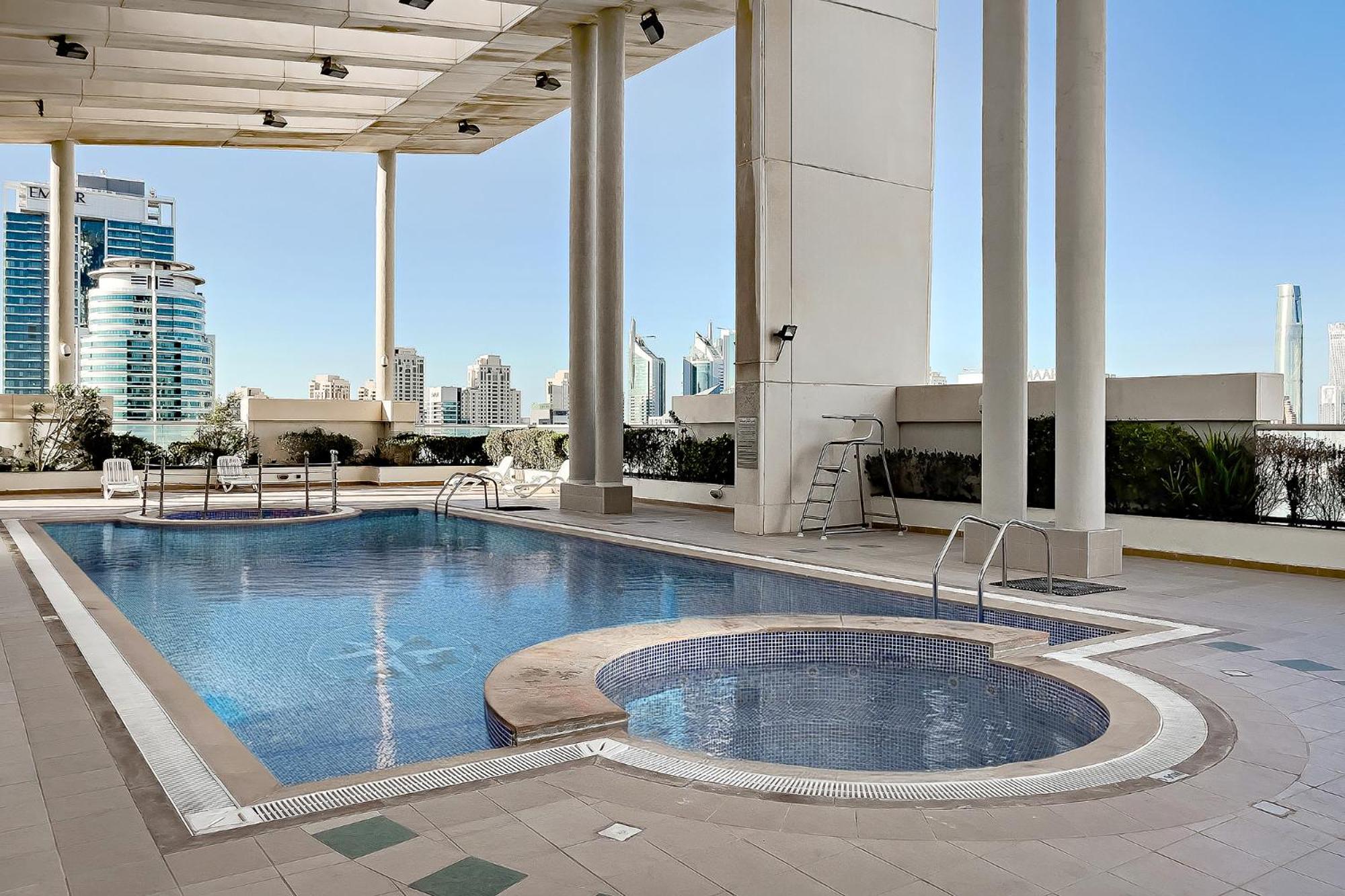 Short Walk To Jbr & Marina - 1Br With Lake View In Jlt Near Metro Apartment Dubai Exterior photo